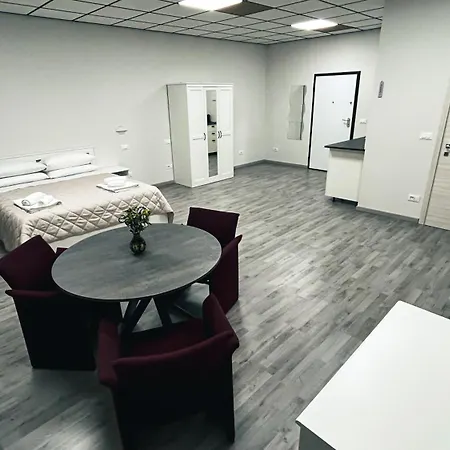 Loft Office 23 Vendégház Castel Maggiore